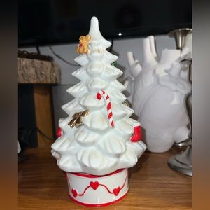Porcelain Musical Christmas TREE Plays O Christmas Tree, Vintage.  8 inches tall